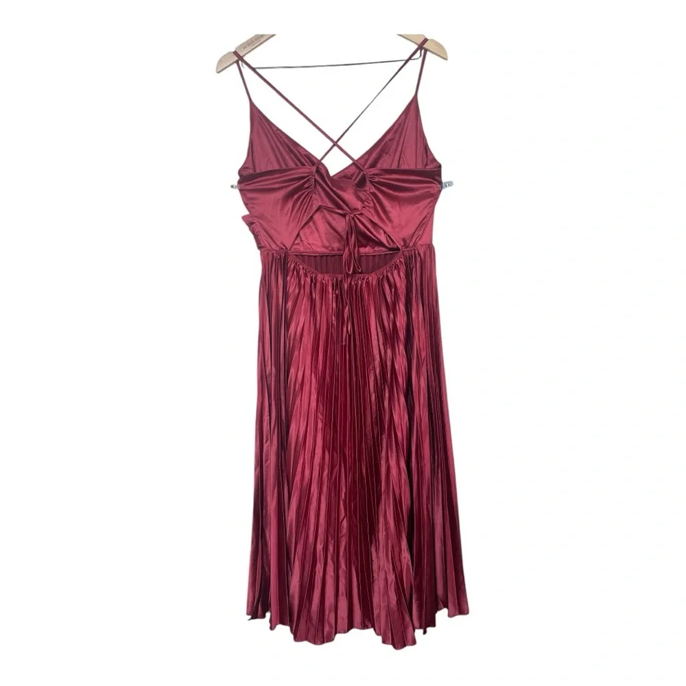 HALARA V Neck Backless Crisscross Lace Up Pleated Midi Party Dress - Picture 4 of 6